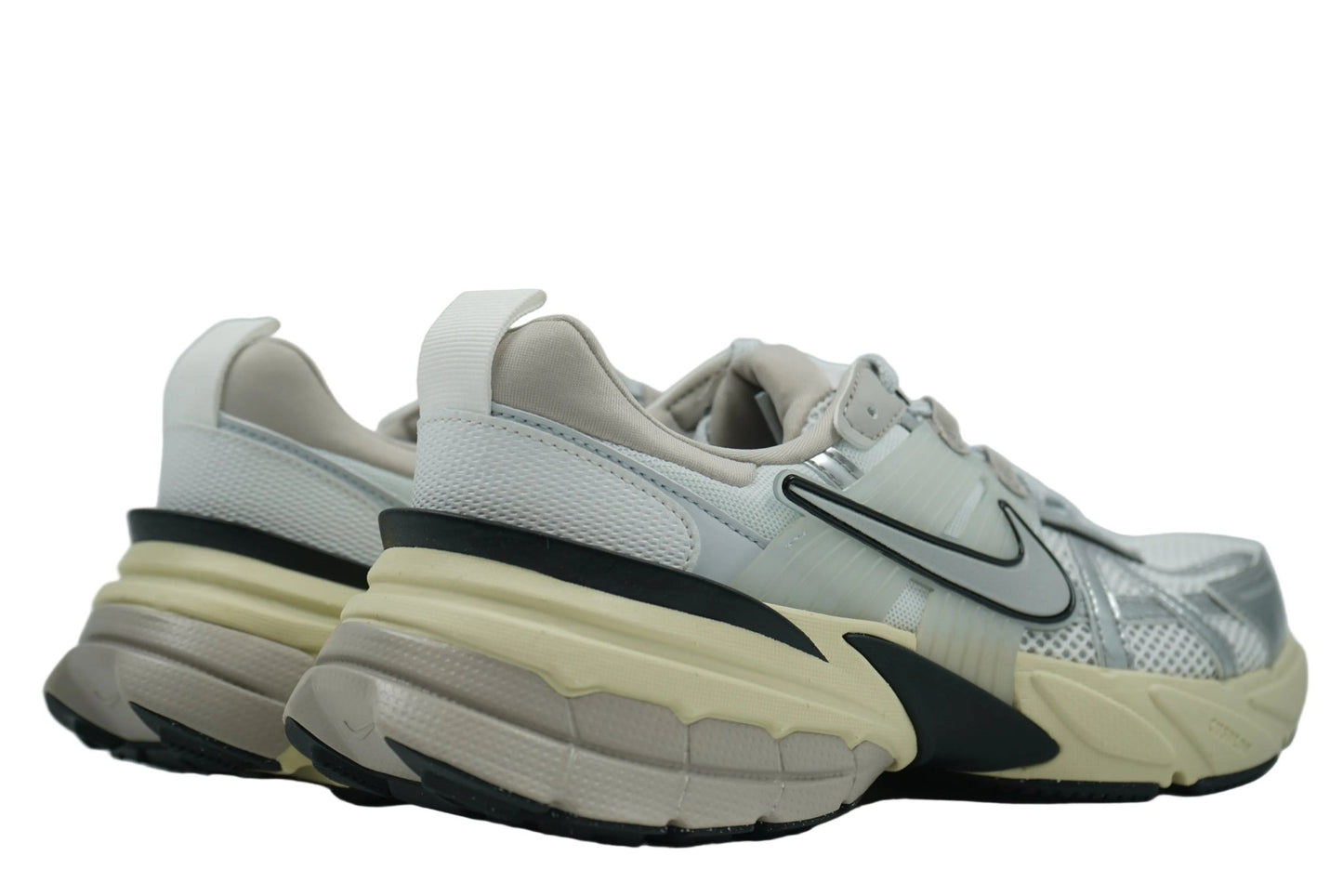 Nike V2K Summit White Metallic Silver - Nike - SecondPlace
