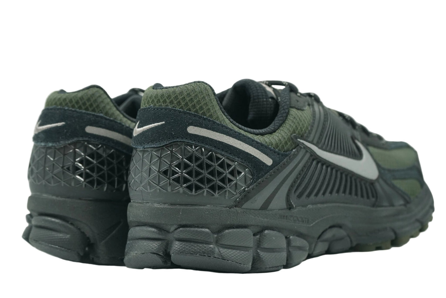 Nike Vomero 5 Black Sequoia - Nike - SecondPlace