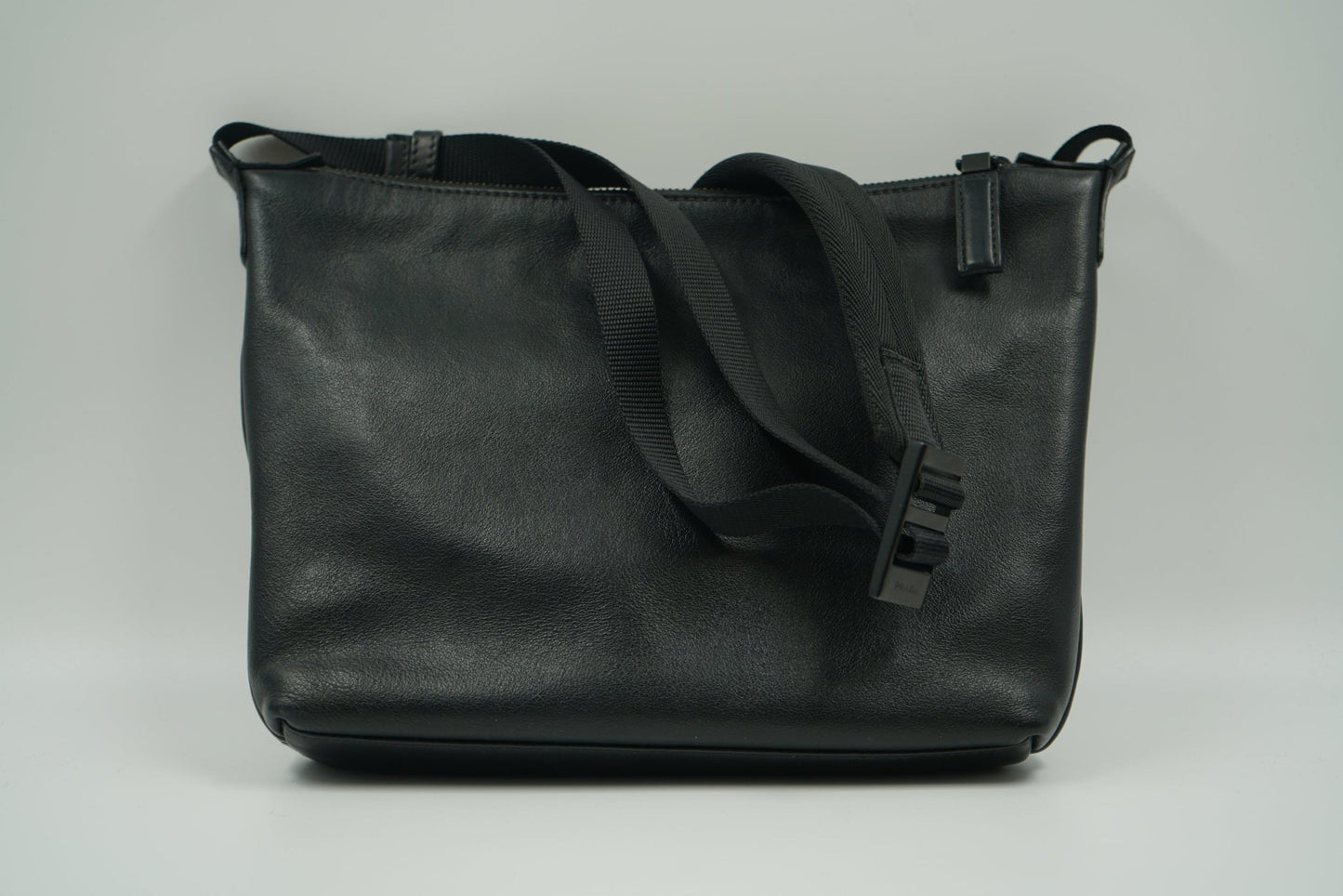 Prada Saffian Black Leather Shoulderbag - Prada - SecondPlace