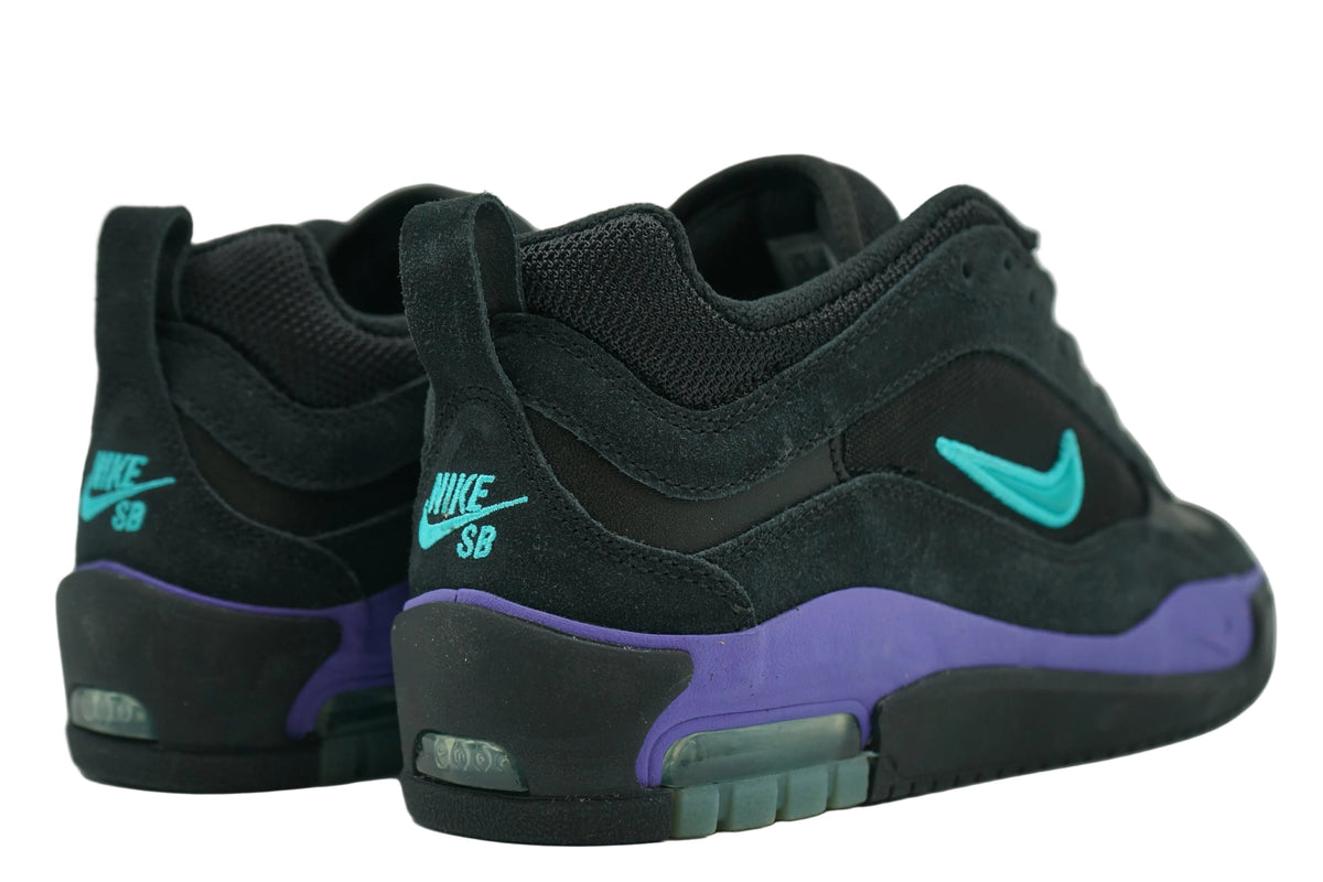 Brand new SB Air Max Ishod Black Grape FB2393-003, back view of black heel and Persian Violet midsole