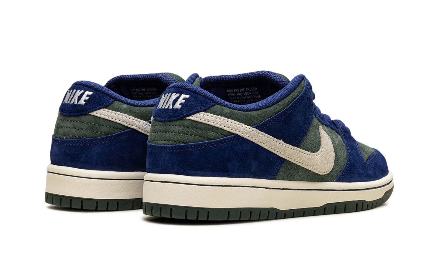 SB Dunk Low Deep Royal Vintage Green - Nike - SecondPlace