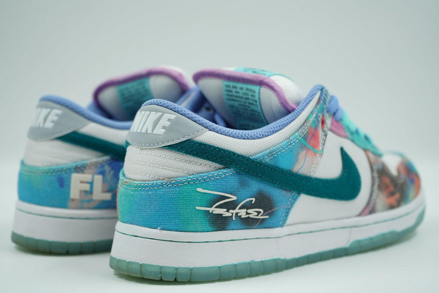 SB Dunk Low Futura Labratories - Nike - SecondPlace