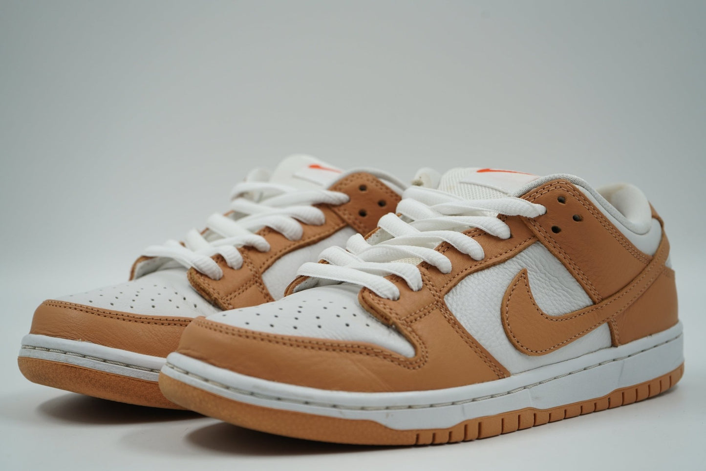 SB Dunk Low Light Cognac - Nike - SecondPlace