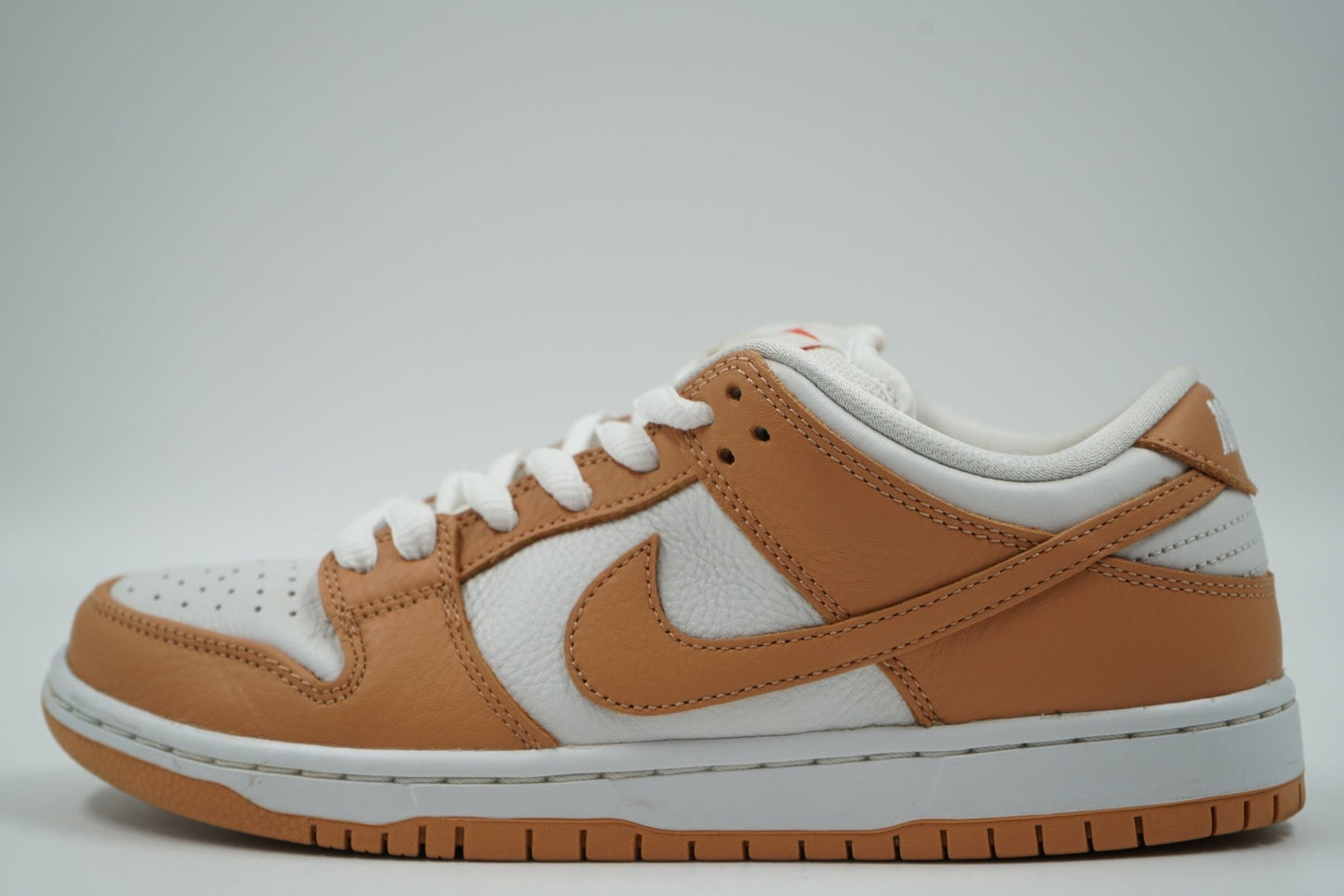 SB Dunk Low Light Cognac - Nike - SecondPlace