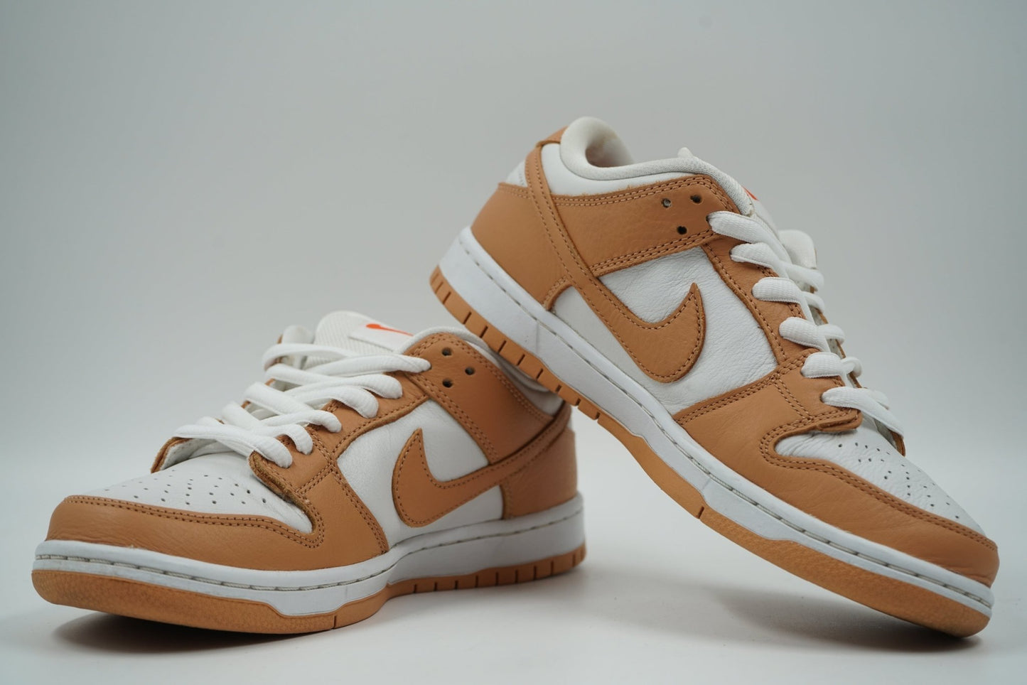 SB Dunk Low Light Cognac - Nike - SecondPlace