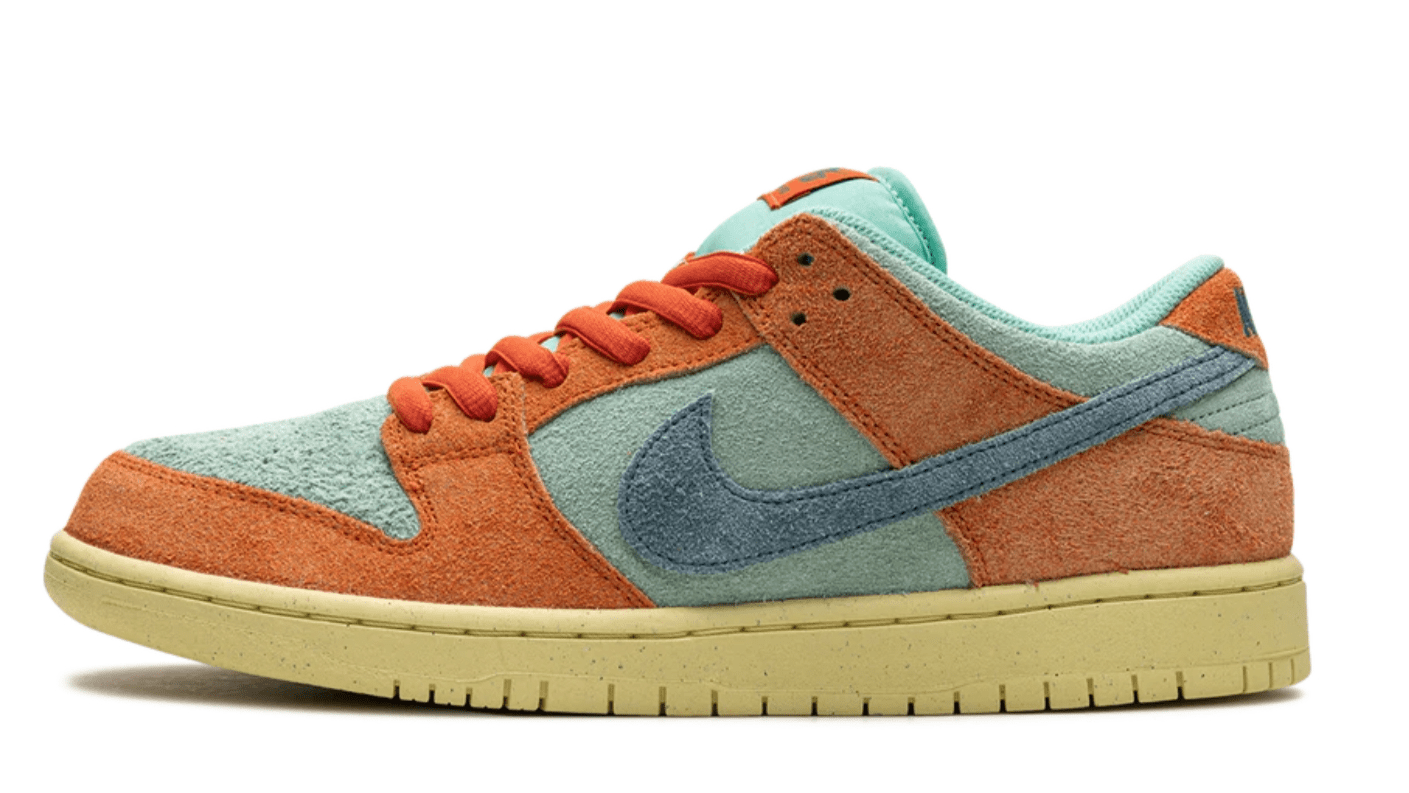 SB Dunk Low Orange Emerald Rise - Nike - SecondPlace