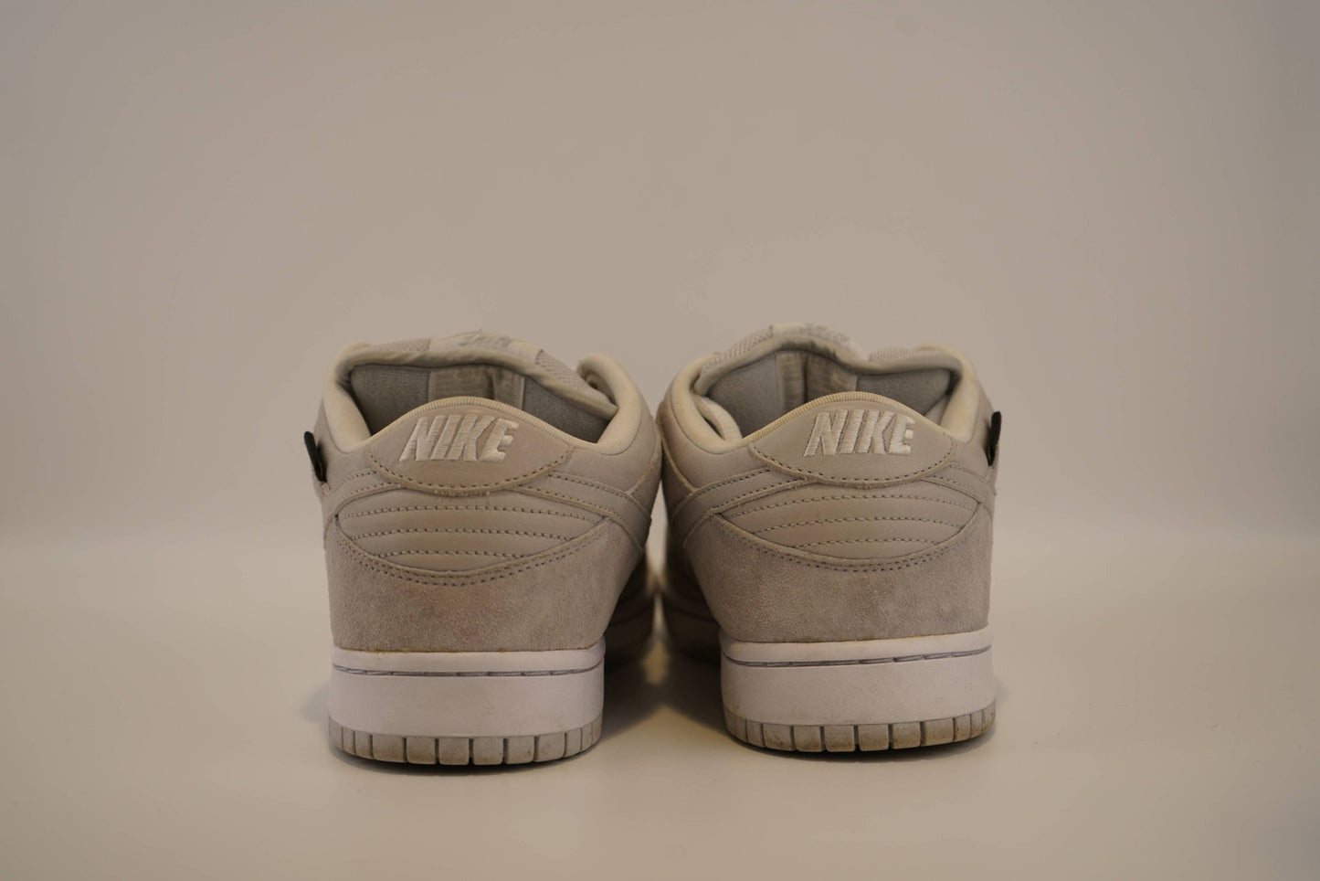 SB DUNK LOW Premium Wp Medicom 5 Gore - Tex (Pre - owned) - Nike - SecondPlace
