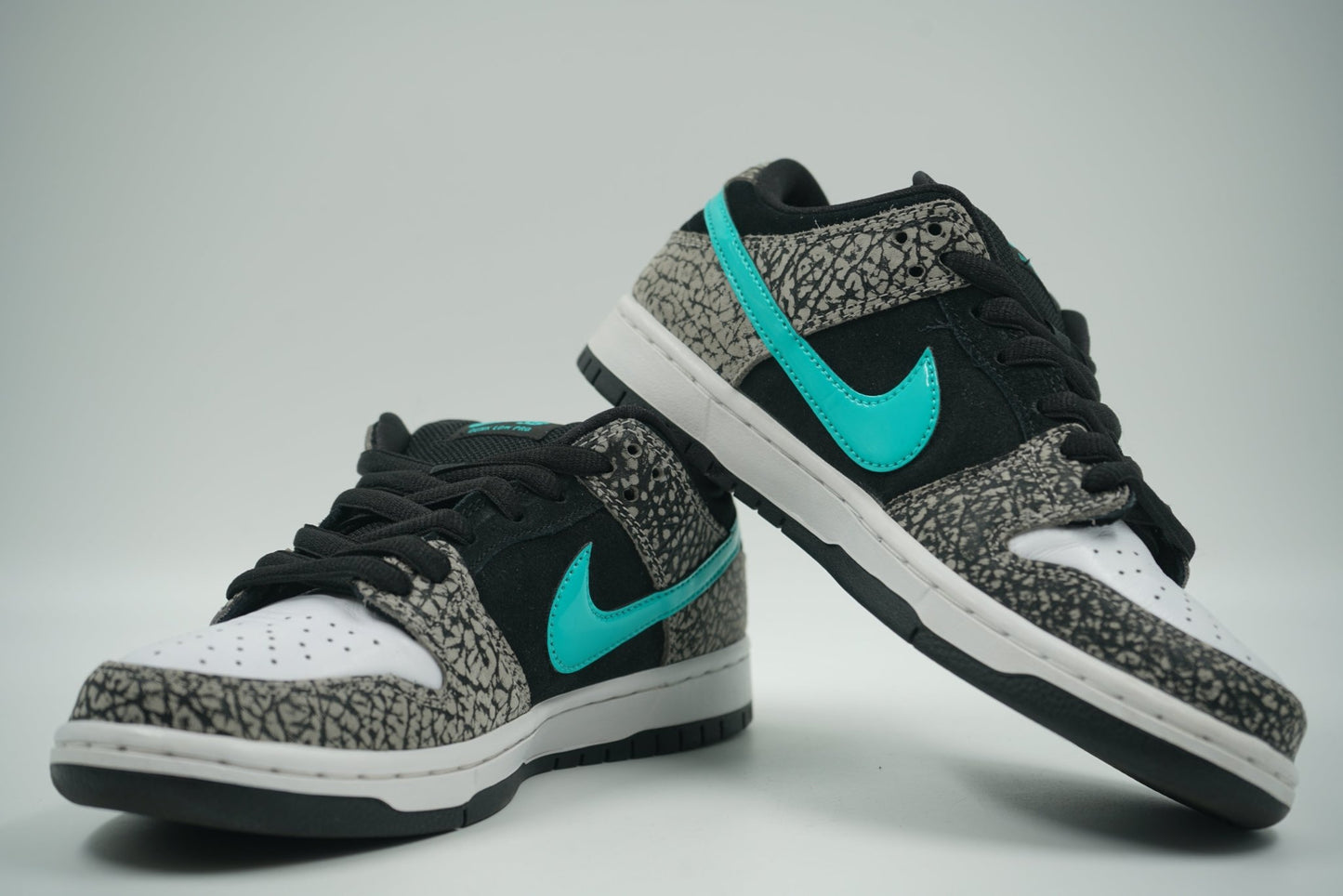 SB Dunk Low Pro Atmos Elephant - Nike - SecondPlace