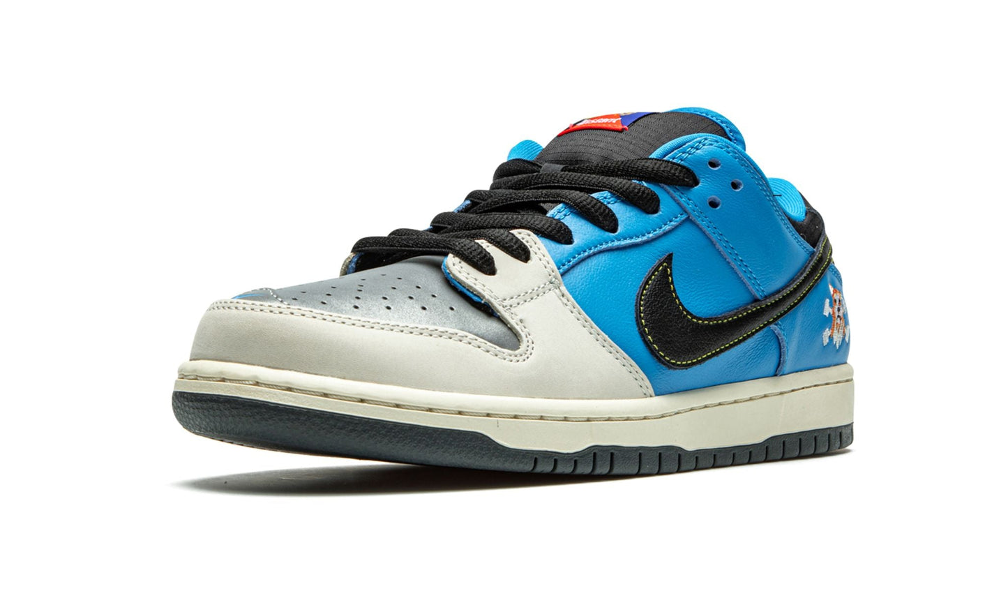 SB Dunk Low PRO "Instant Skateboards" - Nike - SecondPlace