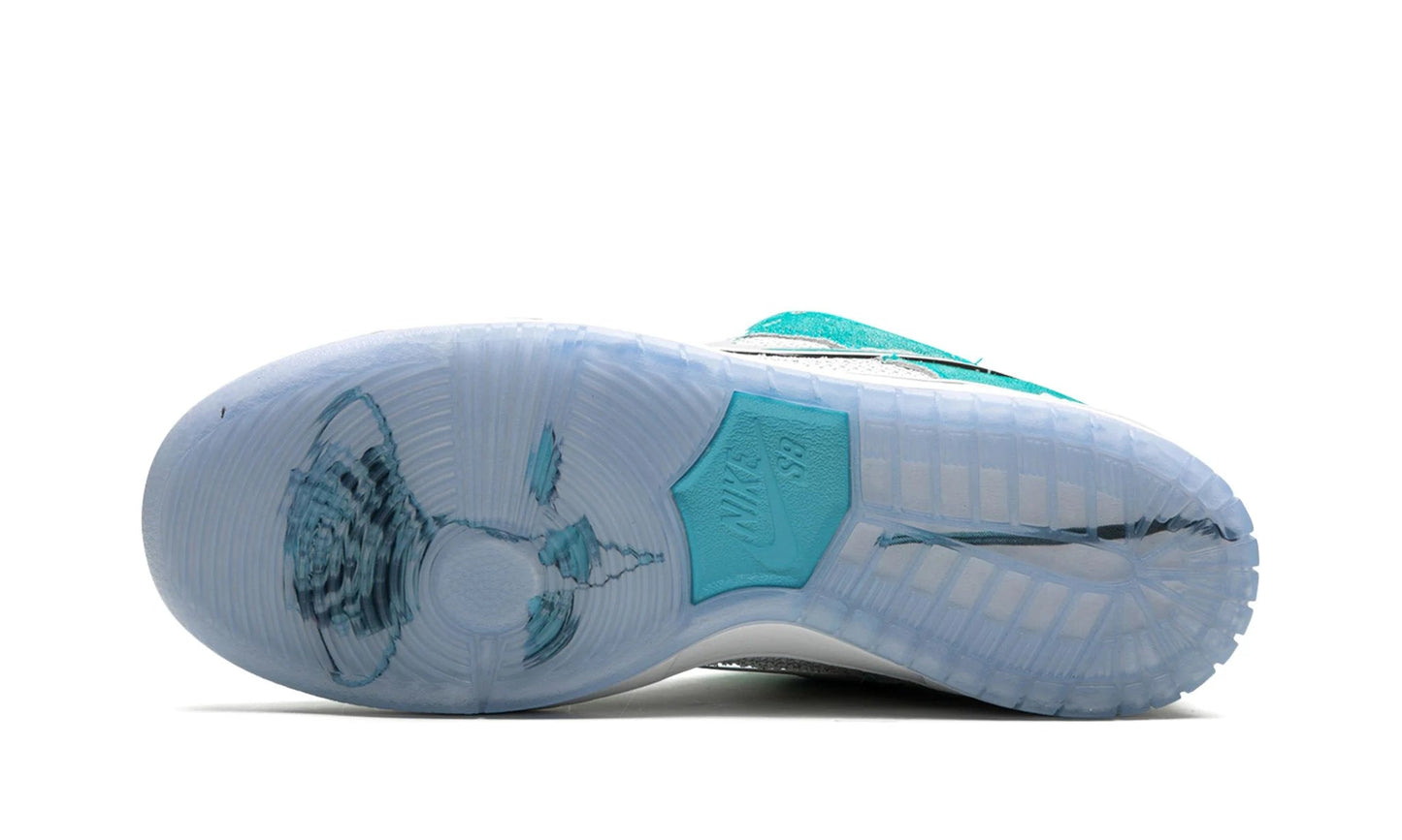 SB Dunk Low PRO QS April Skateboards - Nike - SecondPlace