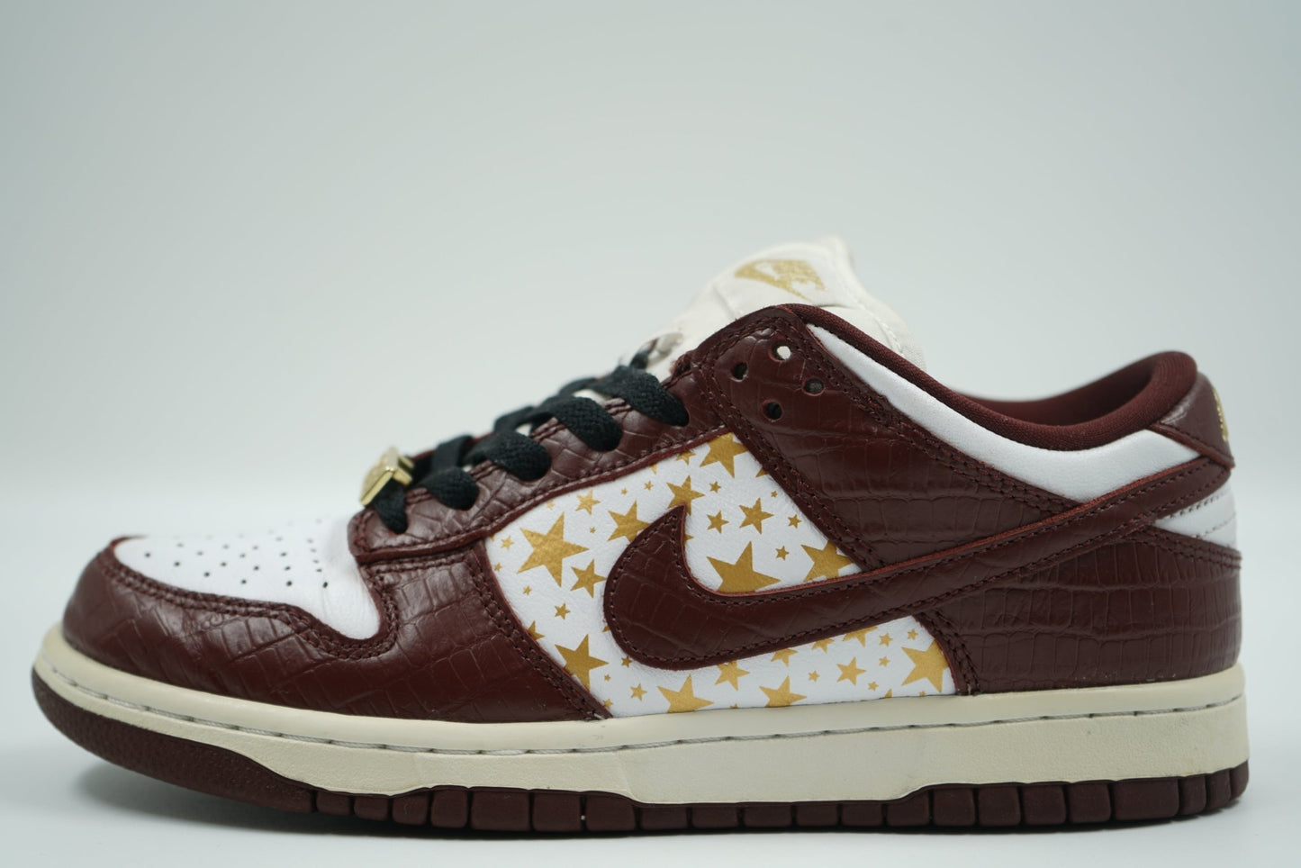 SB Dunk Low Supreme Stars Barkroot Brown - Nike - SecondPlace
