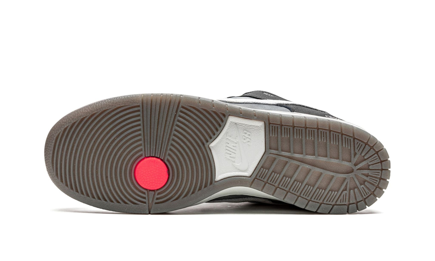 SB Dunk Low "VX1000" - Nike - SecondPlace