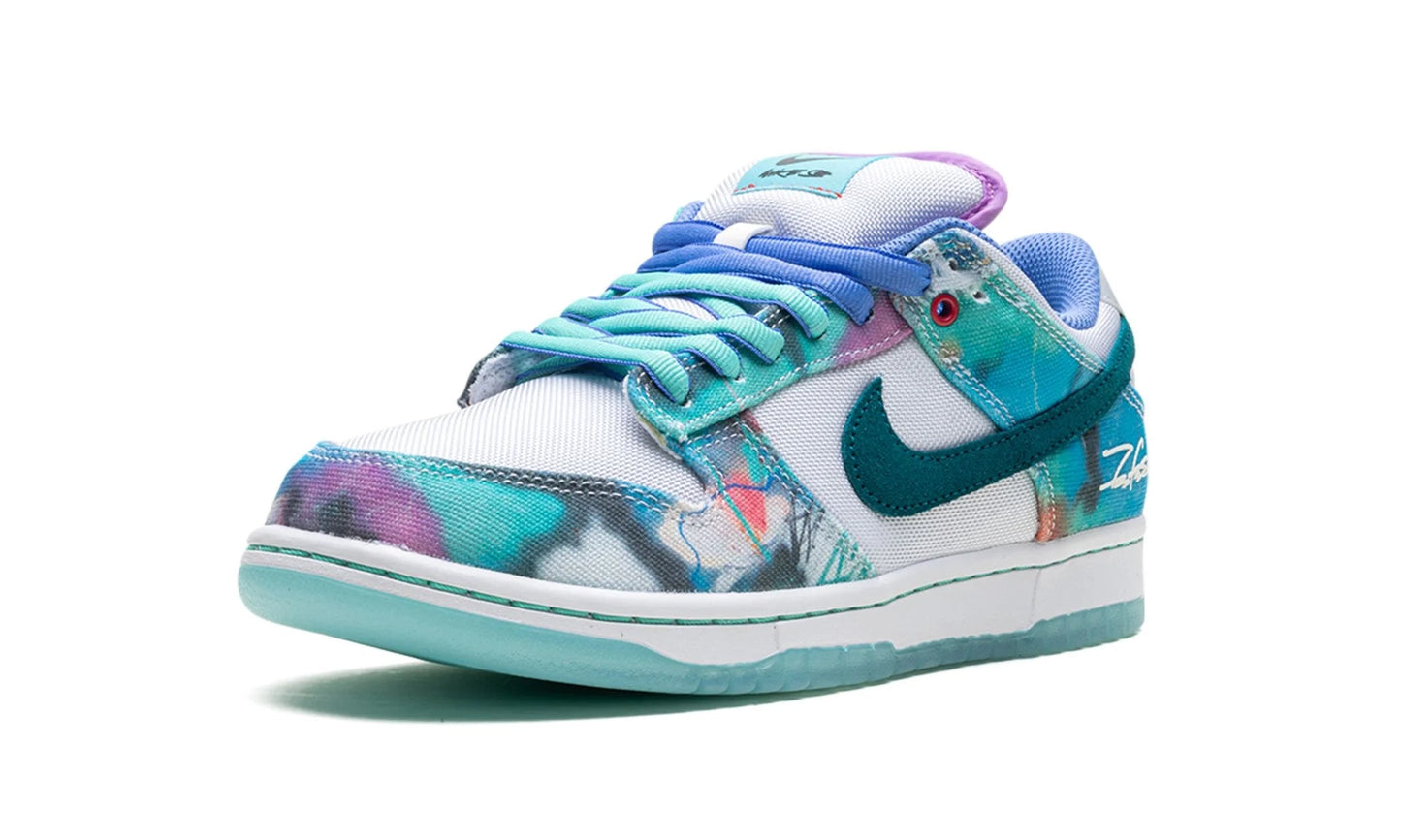 SB Dunk Low x Futura Laboratories Bleached Aqua - Nike - SecondPlace