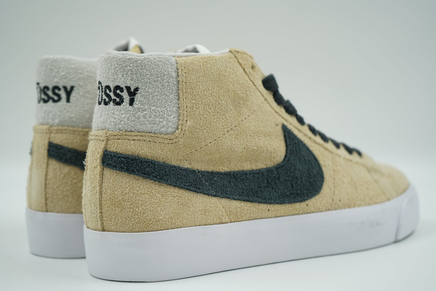 SB Zoom Blazer Mid Stussy - Nike - SecondPlace