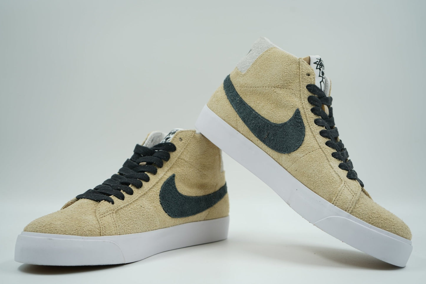 SB Zoom Blazer Mid Stussy - Nike - SecondPlace