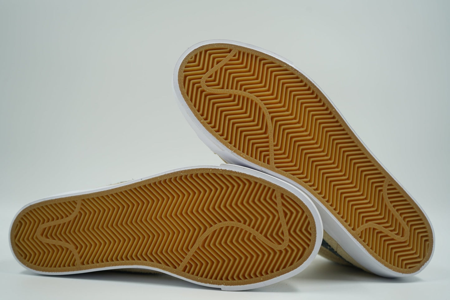 SB Zoom Blazer Mid Stussy - Nike - SecondPlace