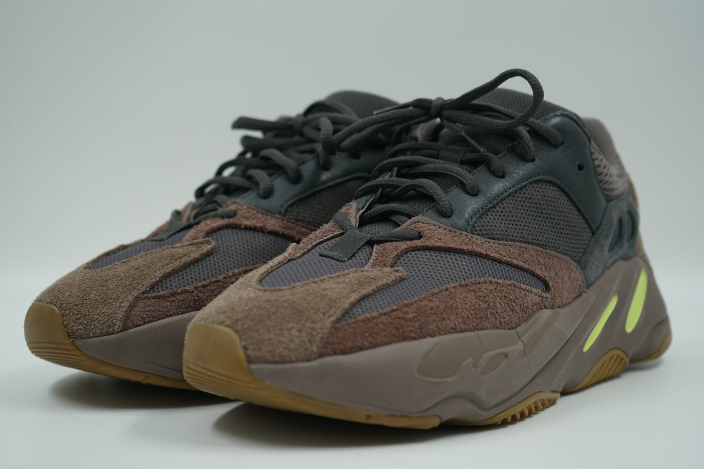 Yeezy 700 Mauve - Yeezy - SecondPlace