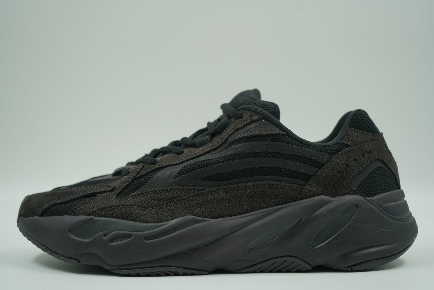 Yeezy 700 Vanta - Yeezy - SecondPlace