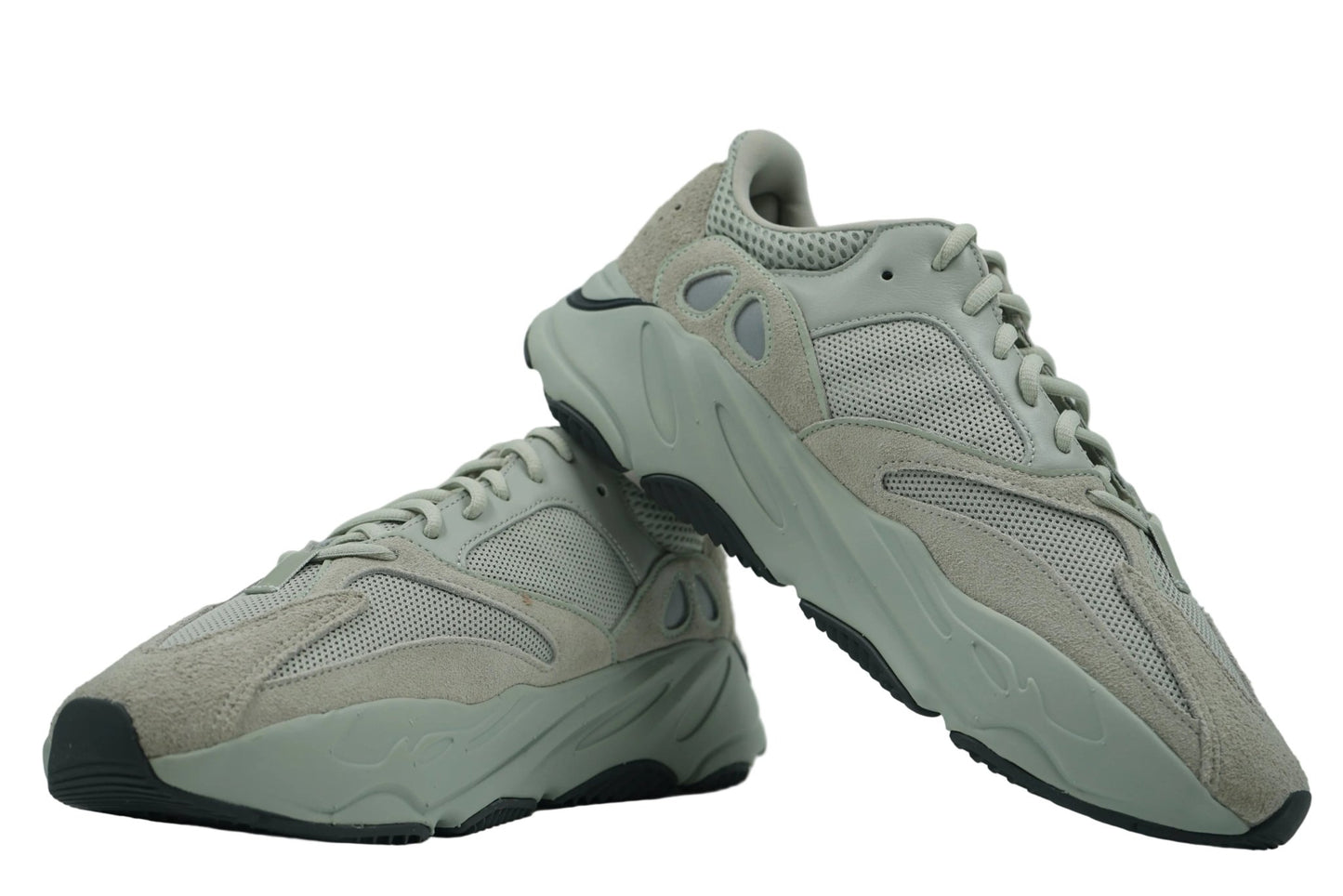 Yeezy Boost 700 Salt - Adidas - SecondPlace