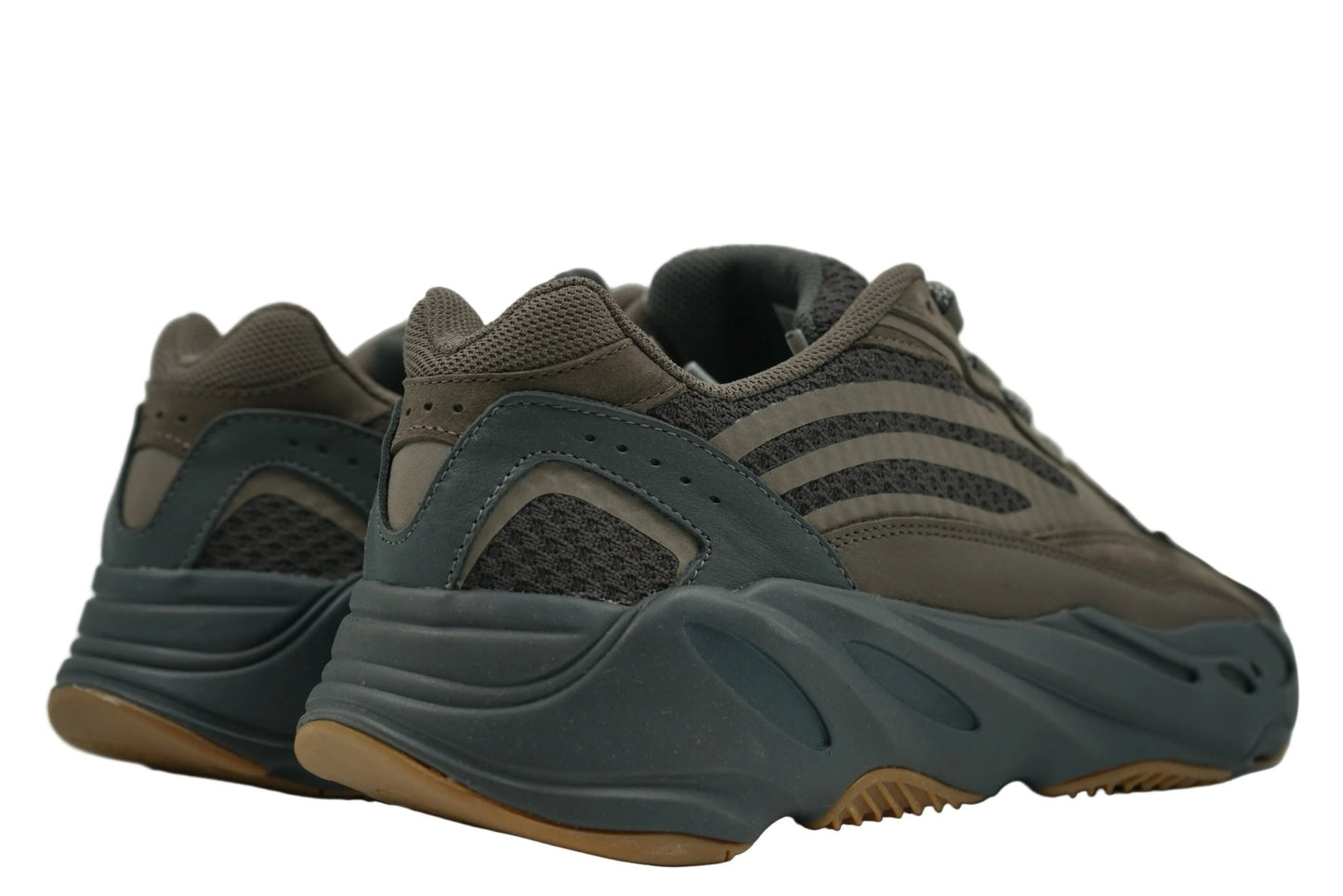 Yeezy Boost 700 V2 Geode - Adidas - SecondPlace