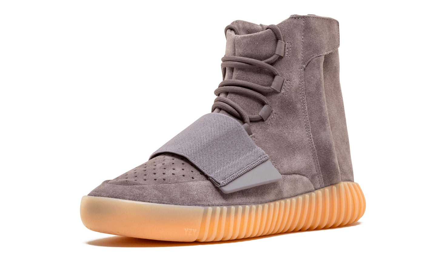 Yeezy Boost 750 Light Grey Glow In the Dark - Adidas - SecondPlace