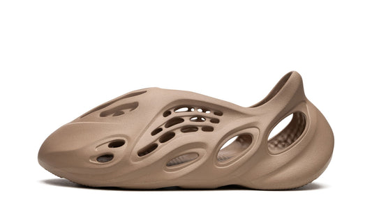 Yeezy Foam Runner Clay Taupe - Yeezy - SecondPlace