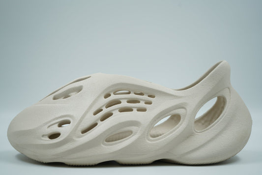 Yeezy Foam Runner Sand - Yeezy - SecondPlace