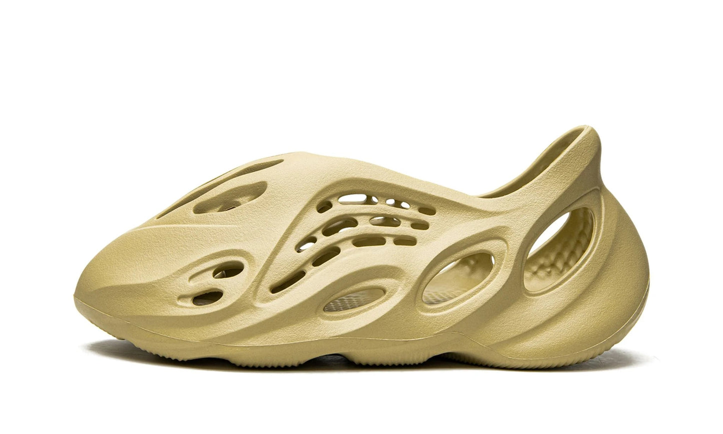 Yeezy Foam Runner Sulfur - Yeezy - SecondPlace