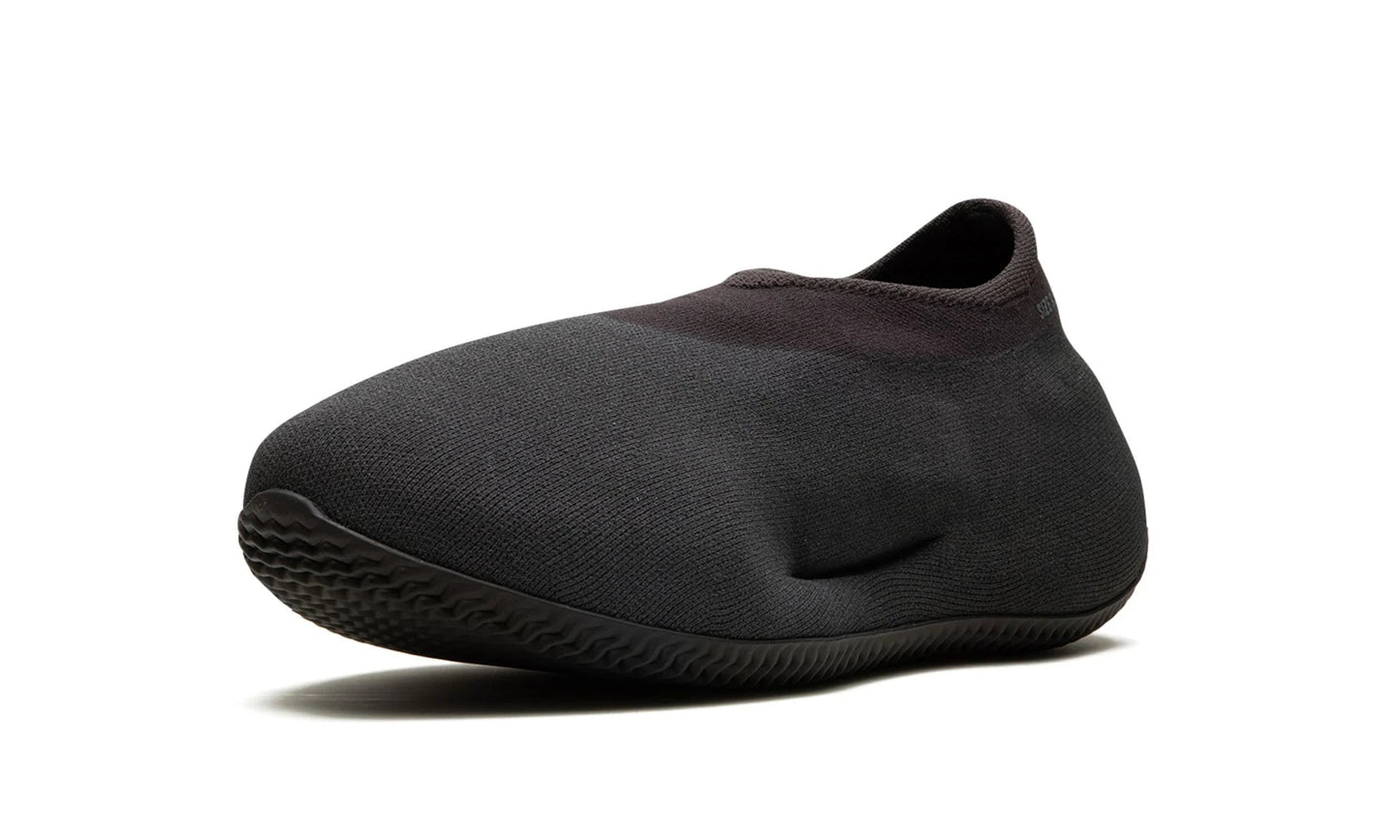 Yeezy Knit Runner Fade Onyx - Yeezy - SecondPlace