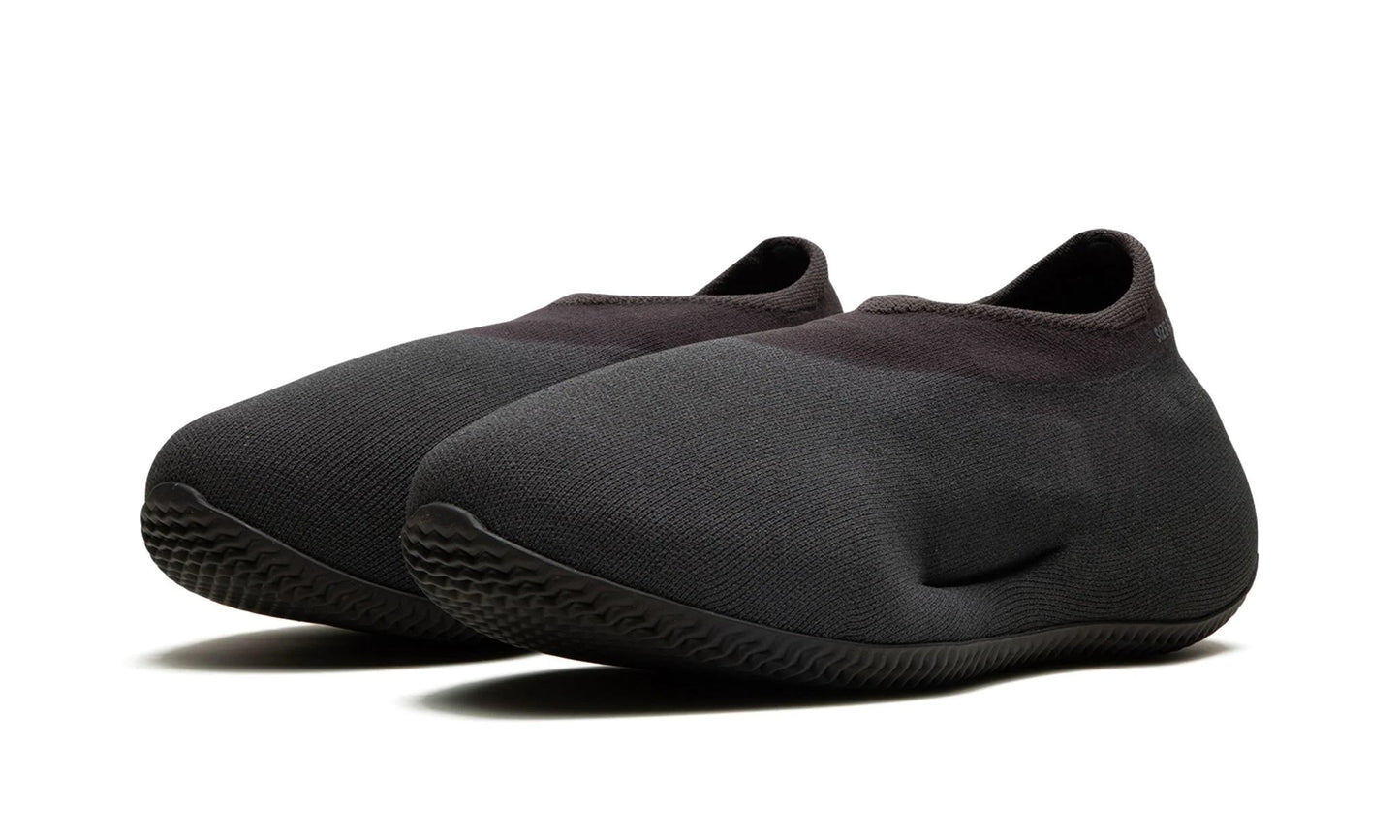 Yeezy Knit Runner Fade Onyx - Yeezy - SecondPlace