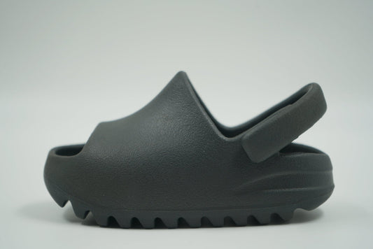 Yeezy Slide Onyx - Yeezy - SecondPlace