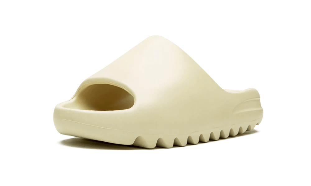 Yeezy Slides Bone 2022 - Yeezy - SecondPlace