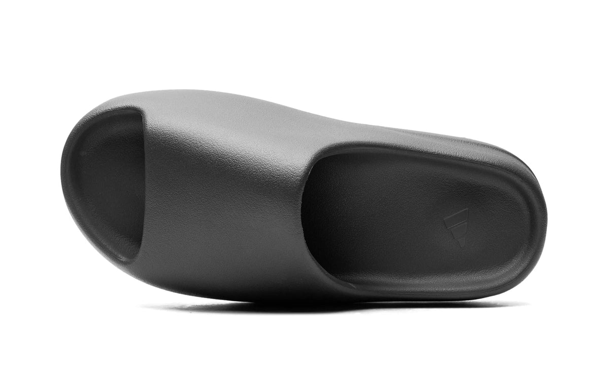 Yeezy Slides Dark Onyx – SecondPlace
